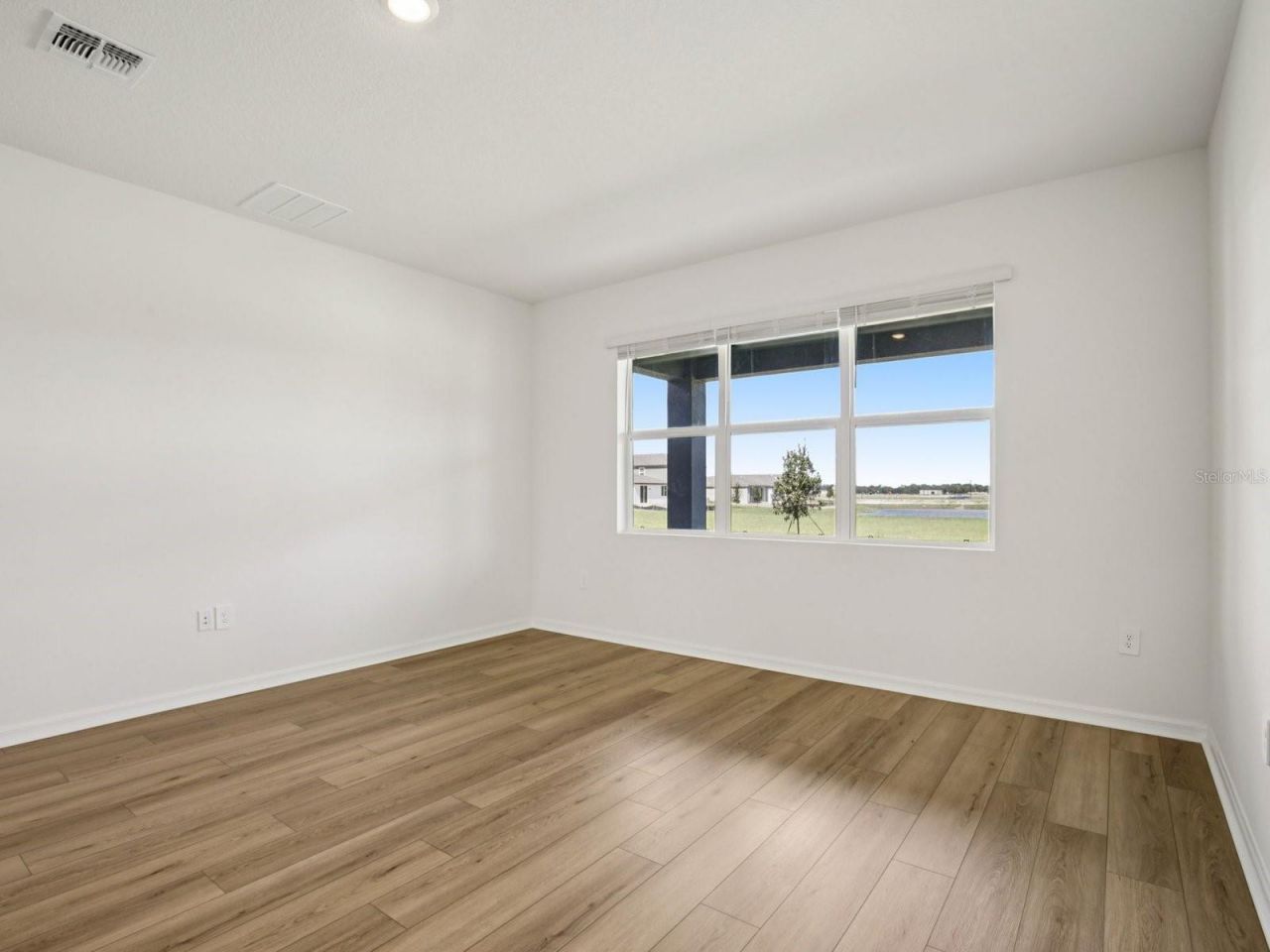 9016 Venetia Court, Palmetto, FL 34221 Photo