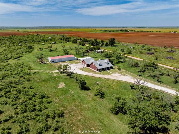 1869 Fm 605, Hawley, TX 79525
