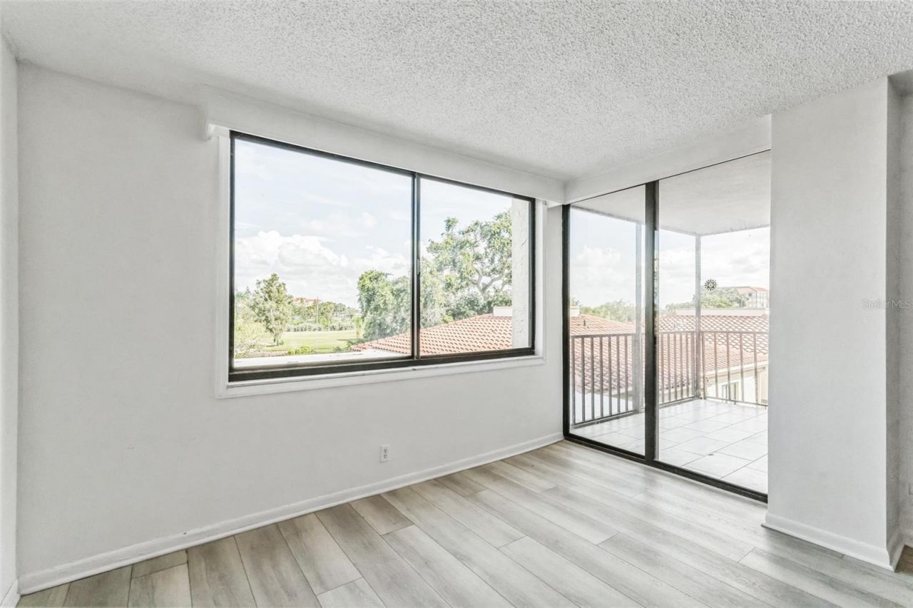 6219 Palma Del Mar Boulevard S, Unit 301, Saint Petersburg, FL 33715 Photo