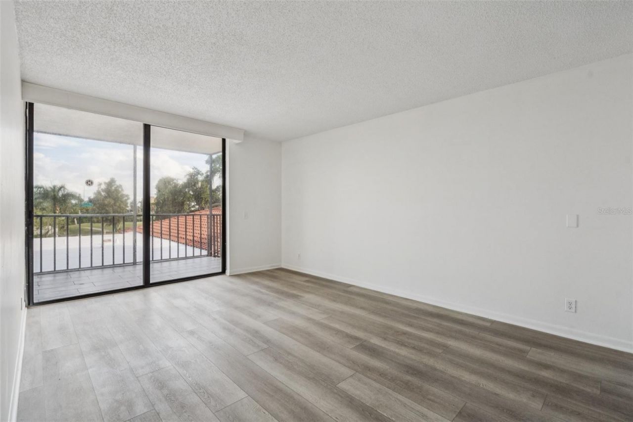 6219 Palma Del Mar Boulevard S, Unit 301, Saint Petersburg, FL 33715 Photo