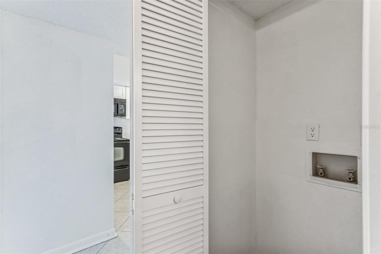 6219 Palma Del Mar Boulevard S, Unit 301, Saint Petersburg, FL 33715 Photo