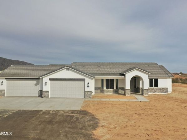 20136 W Hazelwood Street, Litchfield Park, AZ 85340