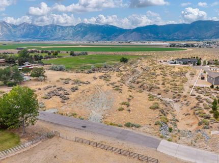 2550 E Valley Road, Minden, NV 89423 Photo