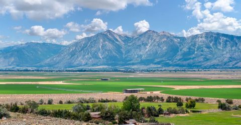 2550 E Valley Road, Minden, NV 89423 Photo