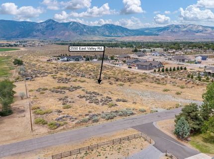 2550 E Valley Road, Minden, NV 89423 Photo
