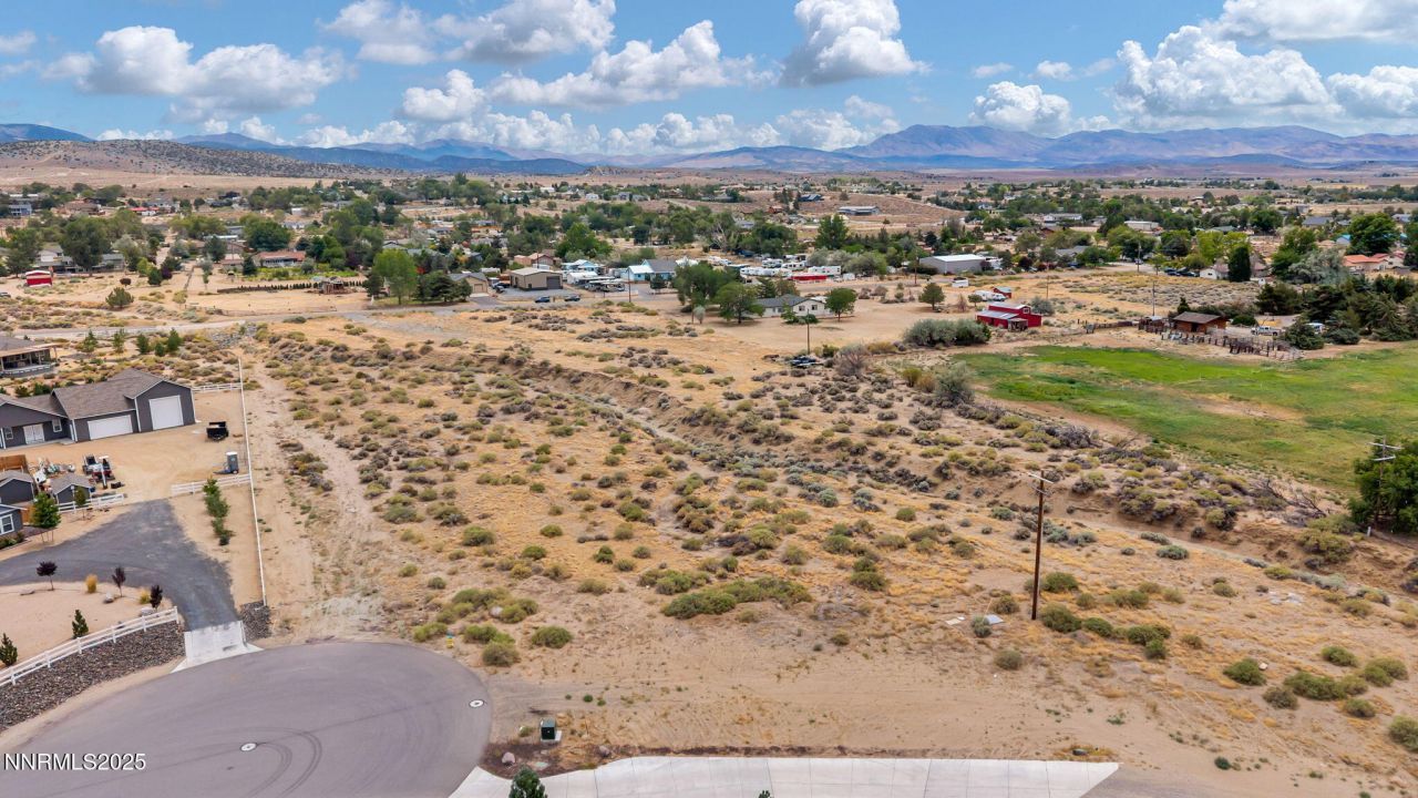 2550 E Valley Road, Minden, NV 89423 Photo