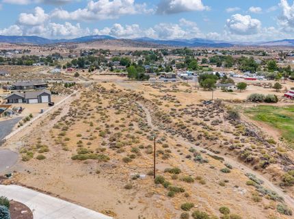 2550 E Valley Road, Minden, NV 89423 Photo