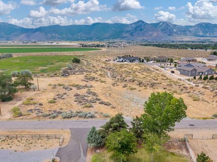 2550 E Valley Road, Minden, NV 89423 Photo