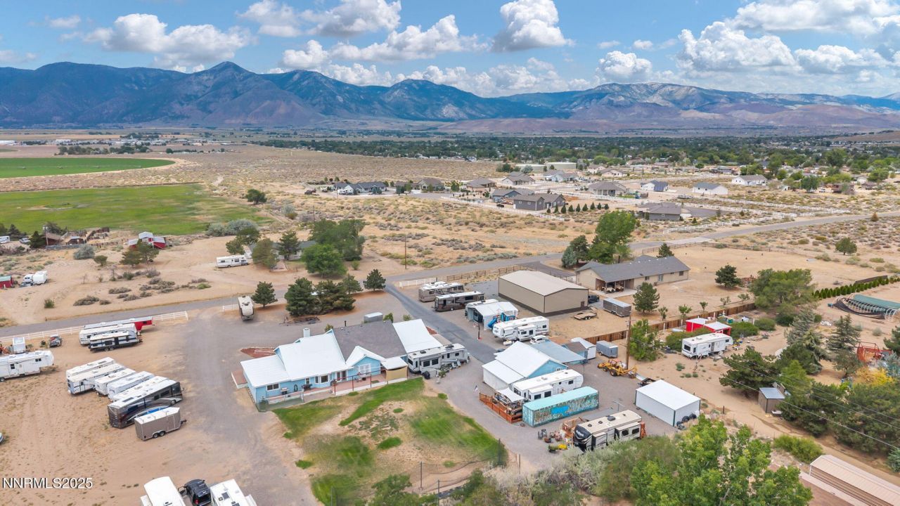 2550 E Valley Road, Minden, NV 89423 Photo