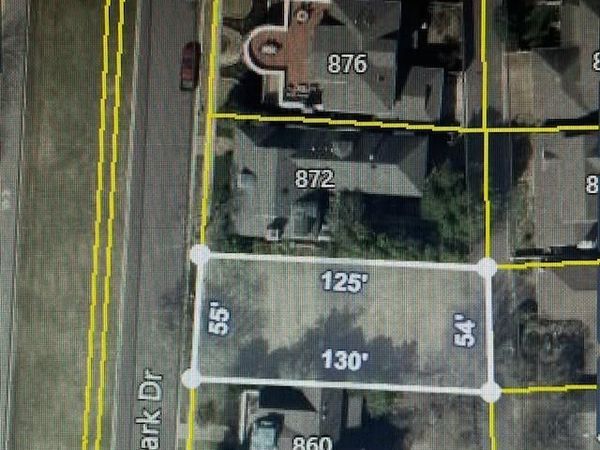 866 RIVER PARK DR, Memphis, TN 38103