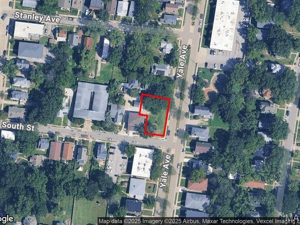 2117 Yale Avenue, St Louis, MO 63143