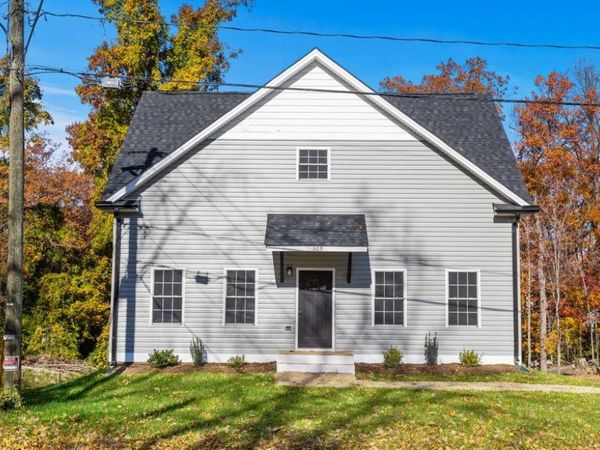 309 IVANHOE AVE, WAYNESBORO, VA 22980