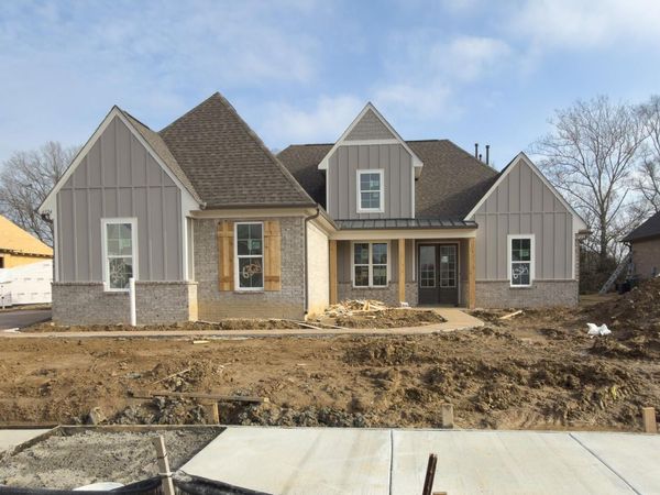 6324 BEVAN LAKE DR, Arlington, TN 38002