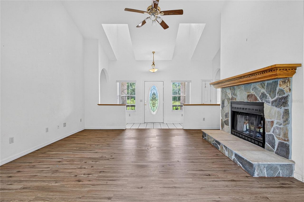 6891 NW 88th Lane, Chiefland, FL 32626 Photo