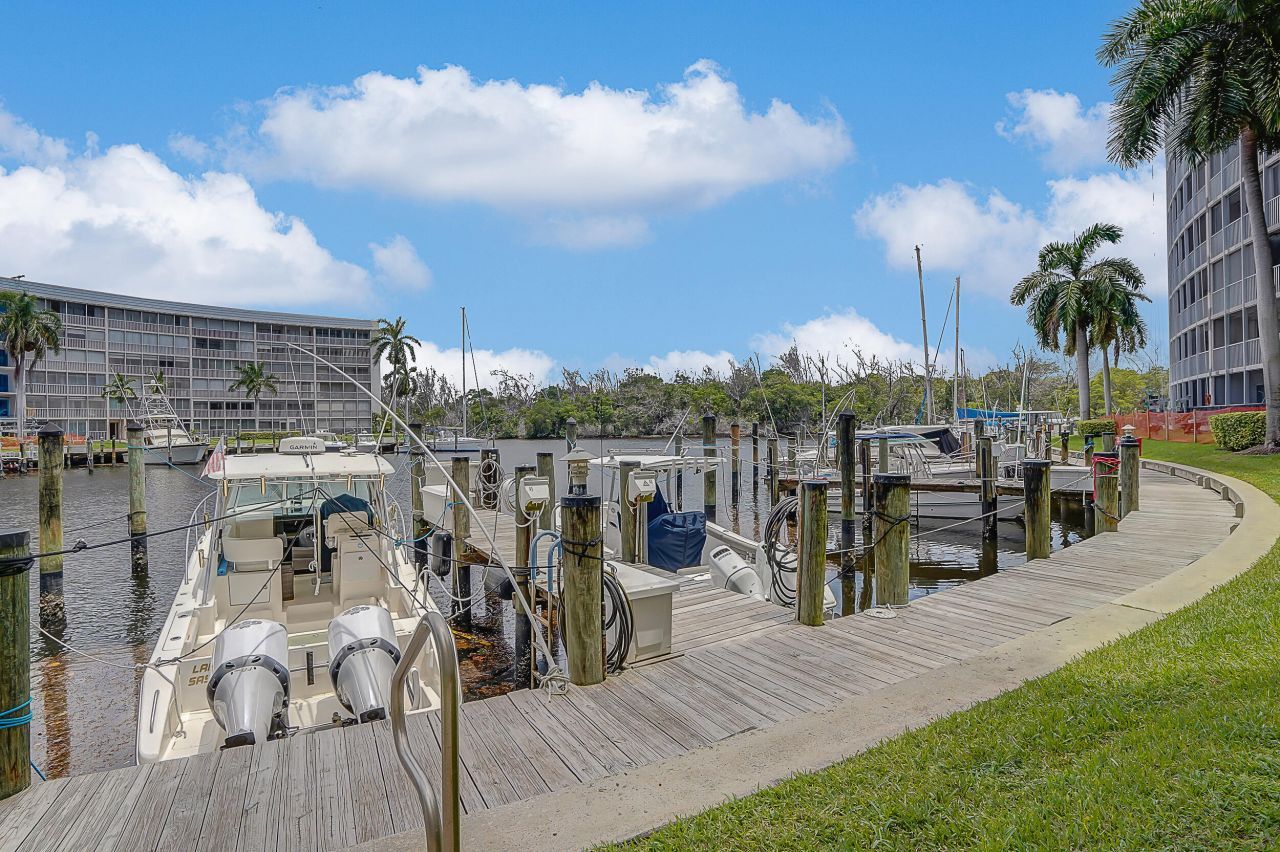 1523 E Hillsboro Boulevard, Unit 336, Deerfield Beach, FL 33441 Photo