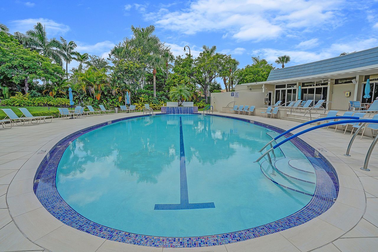 1523 E Hillsboro Boulevard, Unit 336, Deerfield Beach, FL 33441 Photo