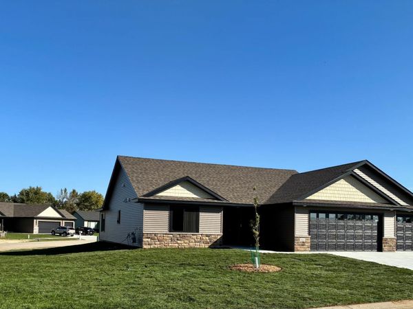 602 9th Street, Wanamingo, MN 55983