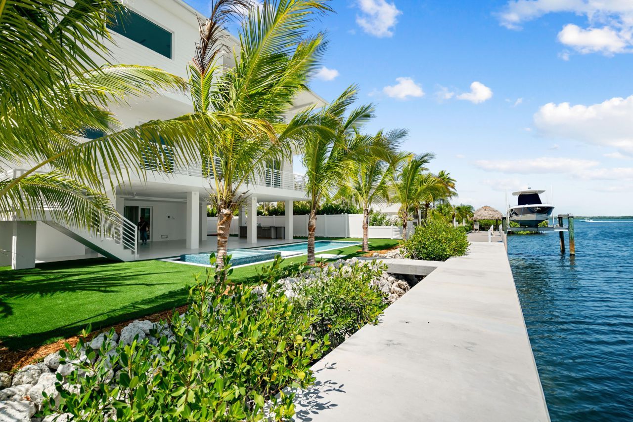 206 Plantation Avenue, Islamorada, FL 33070 Photo