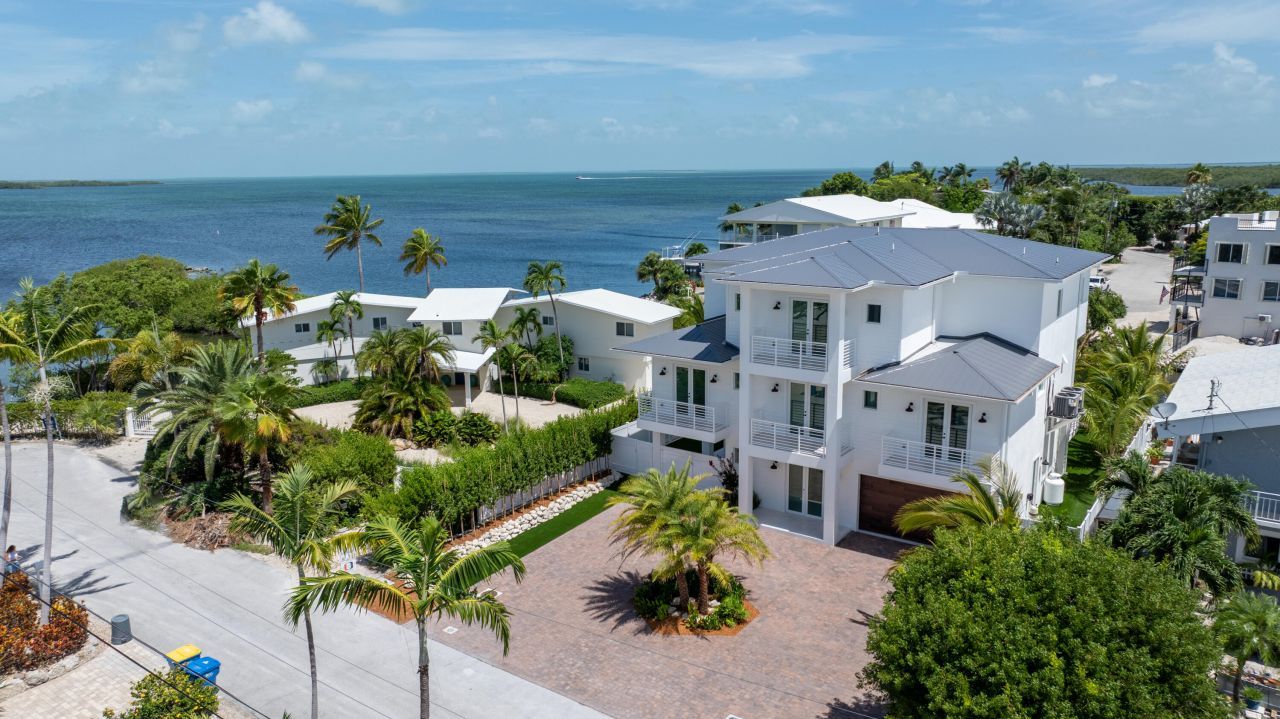 206 Plantation Avenue, Islamorada, FL 33070 Photo