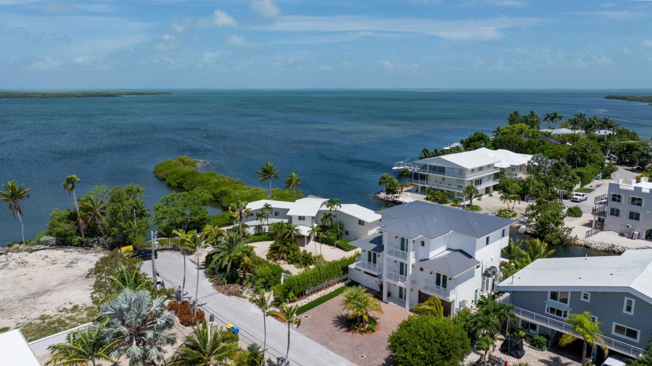 206 Plantation Avenue, Islamorada, FL 33070 Photo