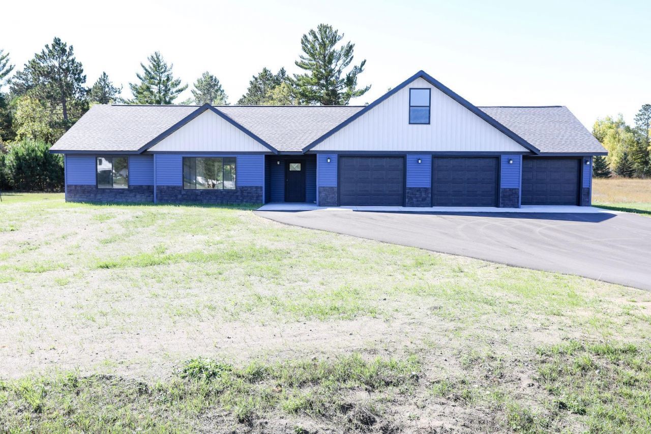 5141 Whisper Lane Nw, Bemidji, MN 56601 Main Photo