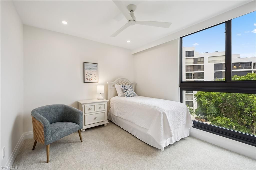 2318 Gulf Shore Blvd N, Unit 510, Naples, FL 34103 Photo