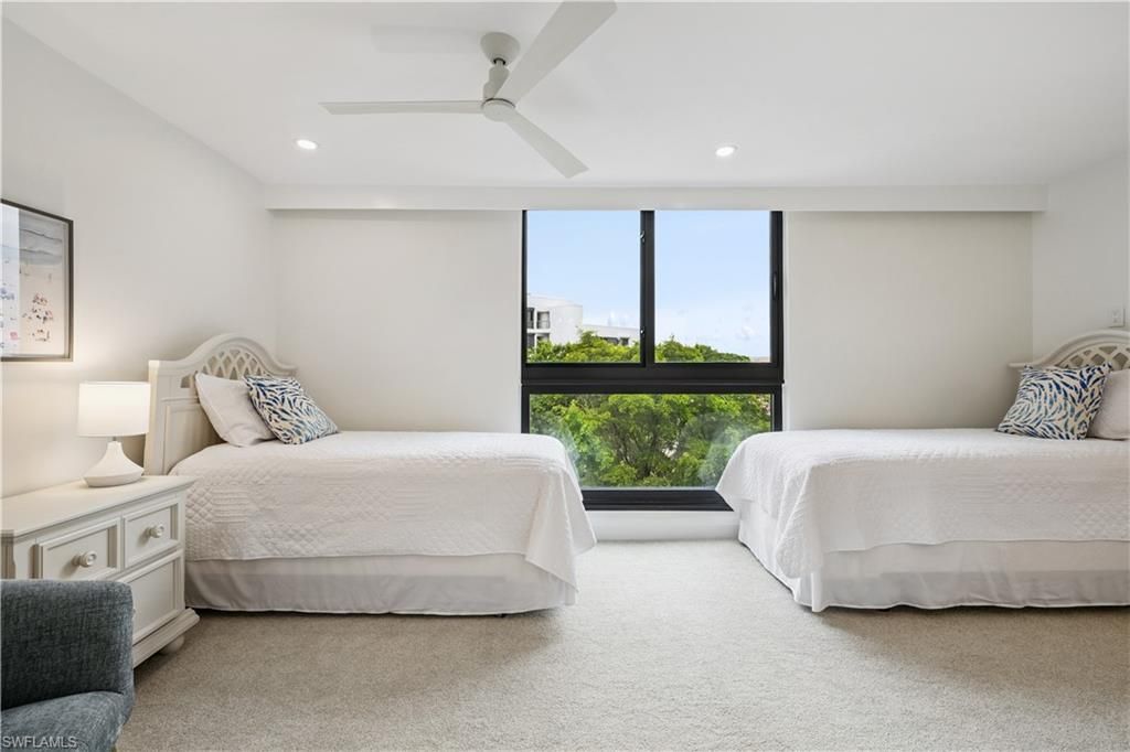 2318 Gulf Shore Blvd N, Unit 510, Naples, FL 34103 Photo