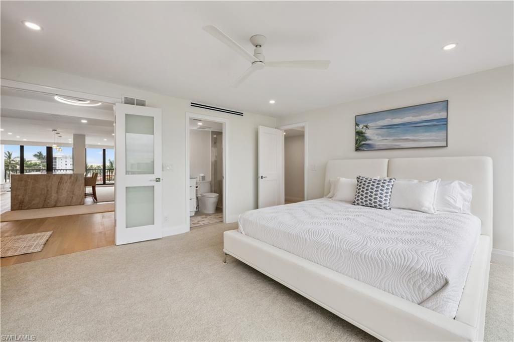 2318 Gulf Shore Blvd N, Unit 510, Naples, FL 34103 Photo