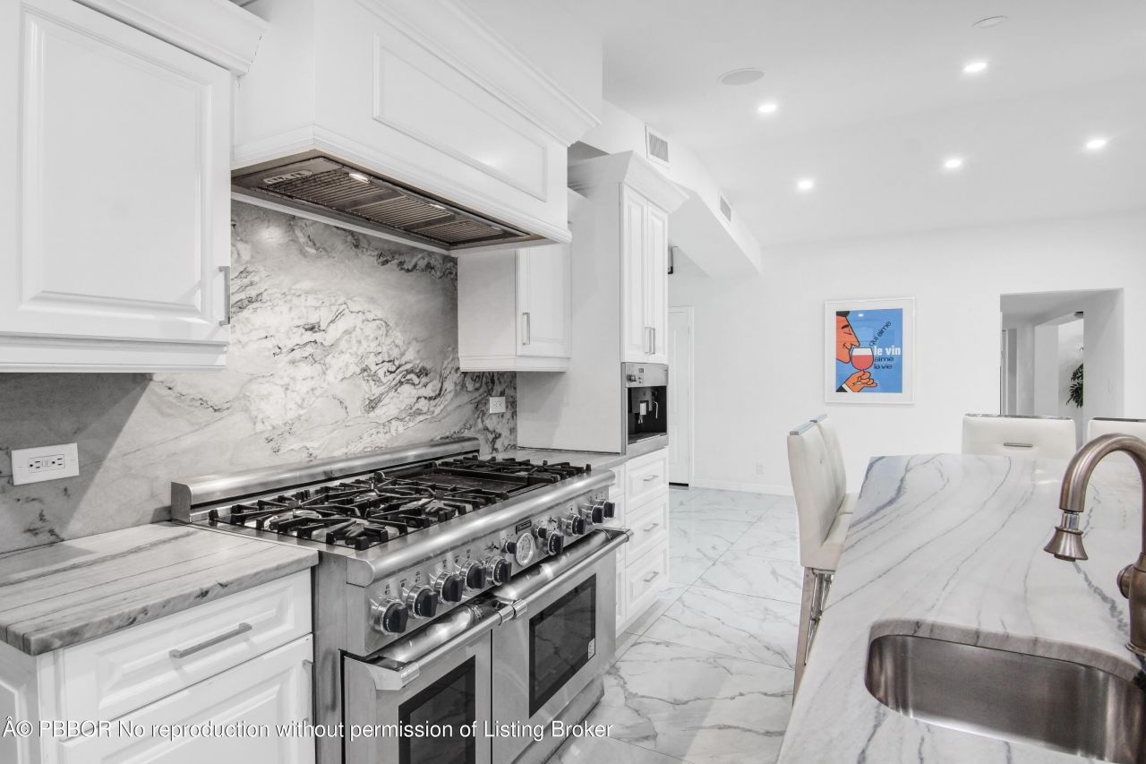 118 Seville Road, West Palm Beach, FL 33405 Photo