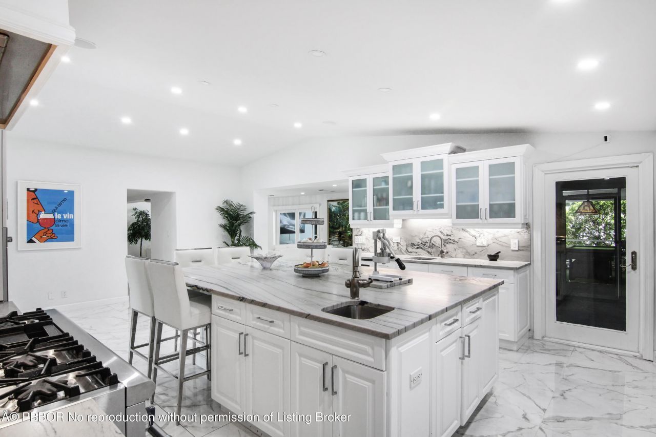 118 Seville Road, West Palm Beach, FL 33405 Photo