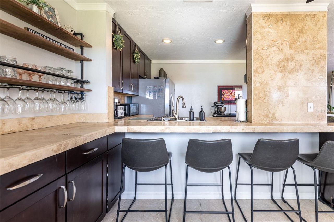 6208 7th Avenue W, Bradenton, FL 34209 Photo