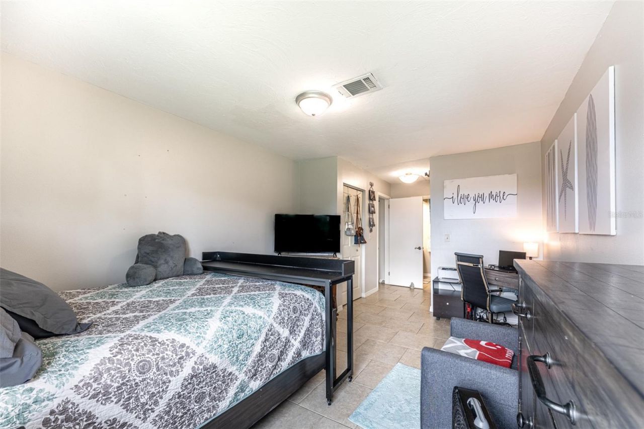 6208 7th Avenue W, Bradenton, FL 34209 Photo