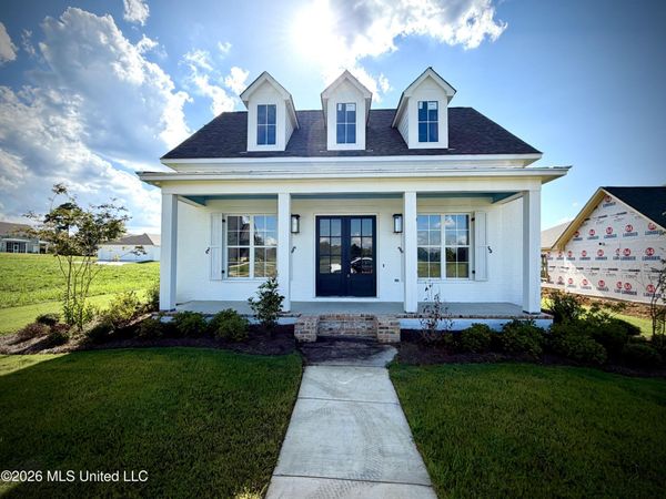 1013 Crepe Myrtle Drive, Brandon, MS 39047