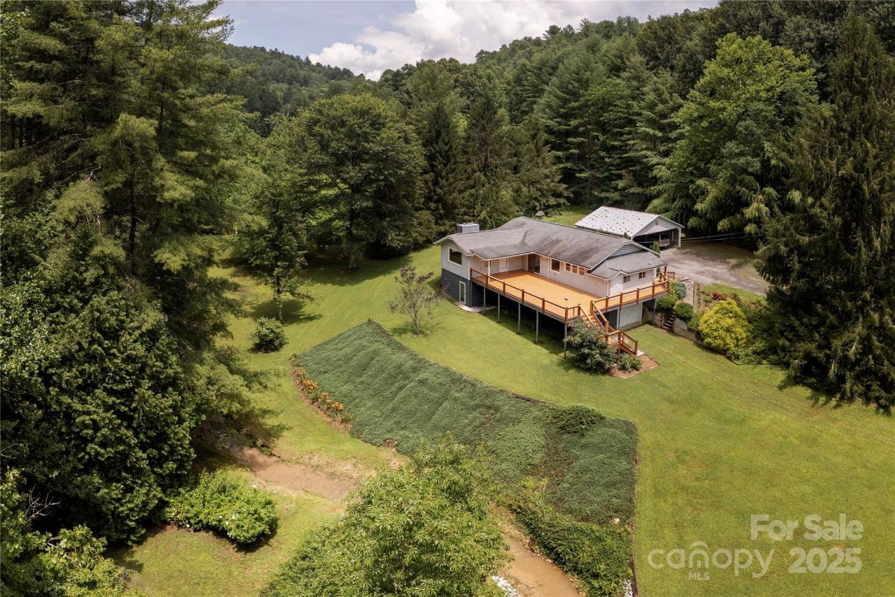 788 Old Nc 280 Highway, Pisgah Forest, NC 28768