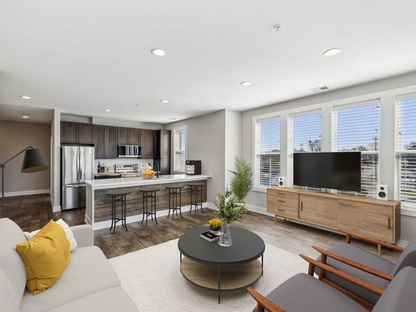 1077 E Trinity Ln, Unit 201, Nashville, TN 37216