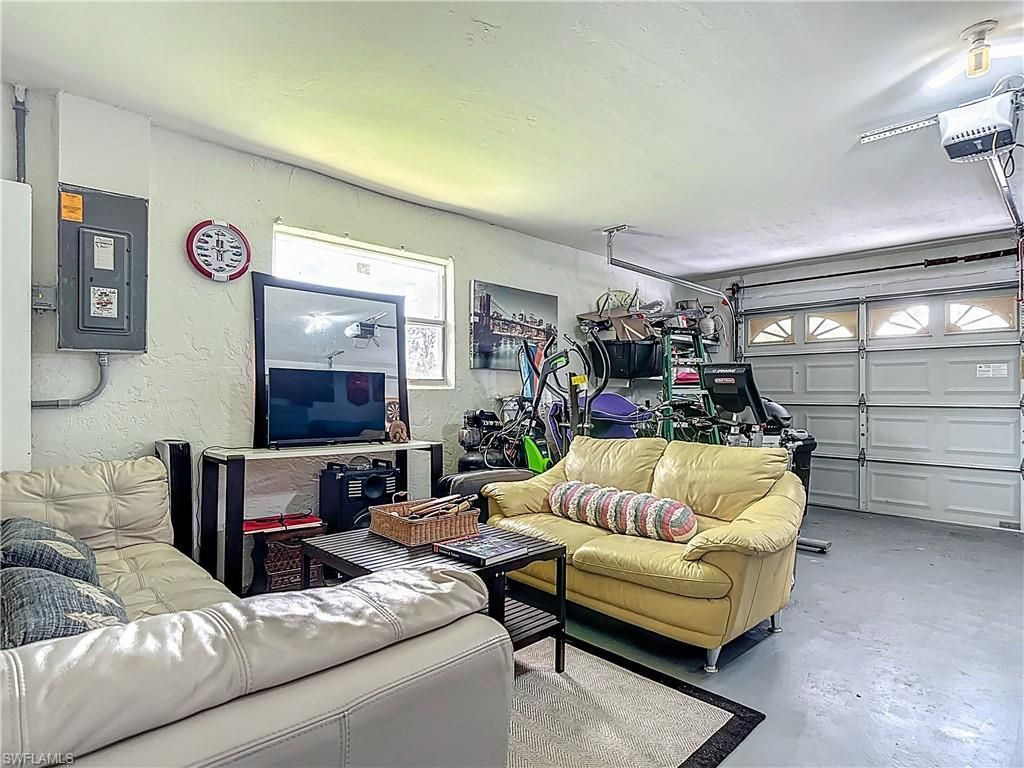 503 Jackson Ave, Lehigh Acres, FL 33972 Photo