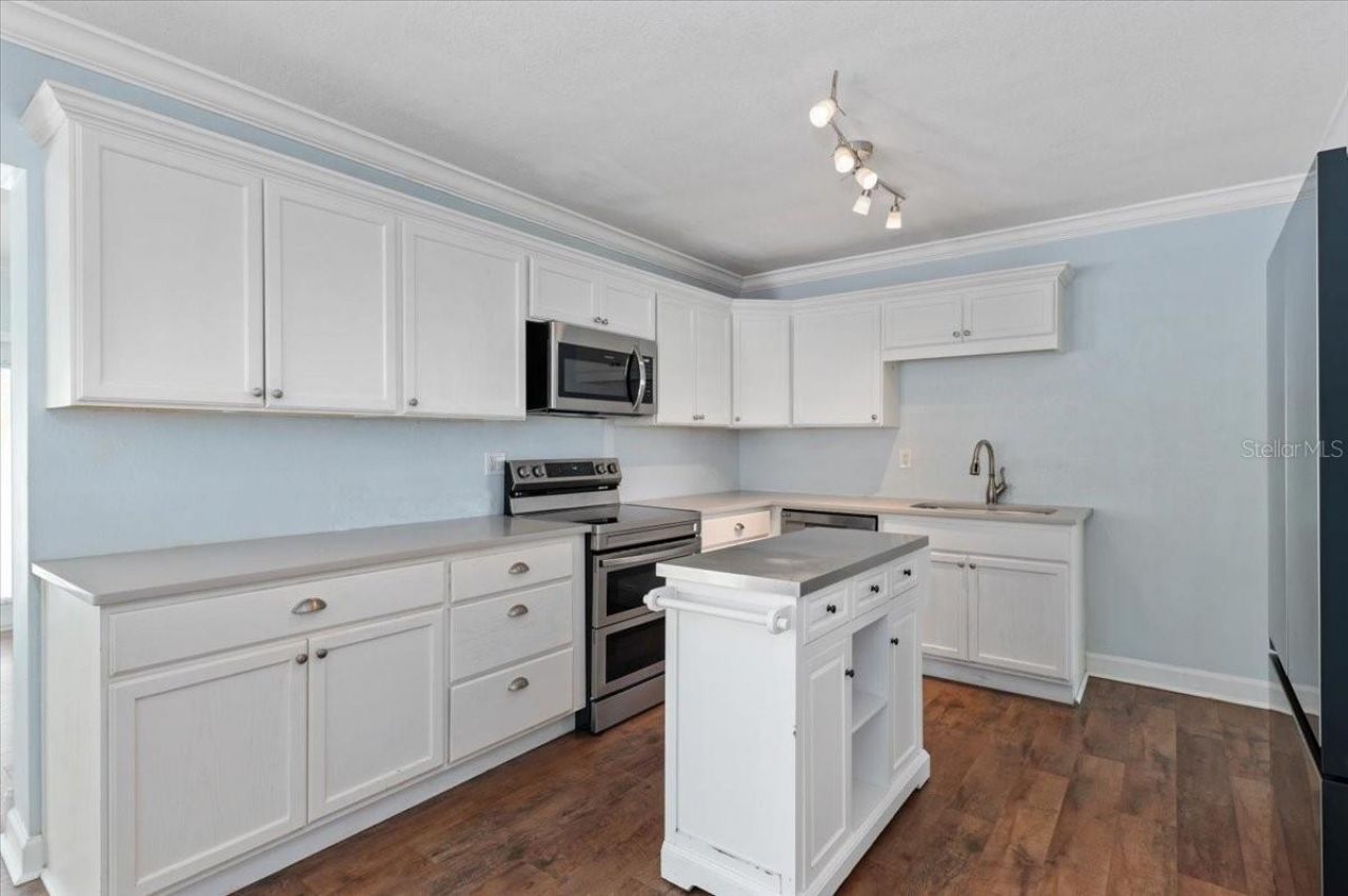 3402 15th Avenue W, Bradenton, FL 34205 Photo