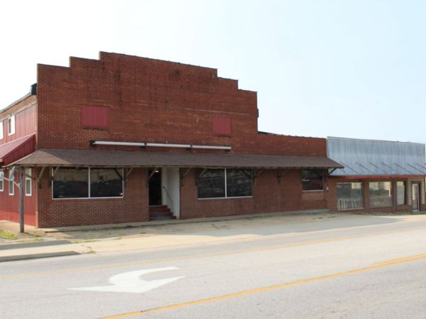 802 N Jefferson Street , Ava, MO 65608