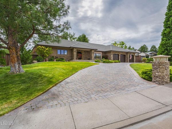 2270 Applewood Court, Reno, NV 89509