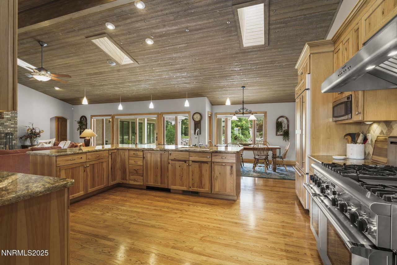 2270 Applewood Court, Reno, NV 89509 Photo