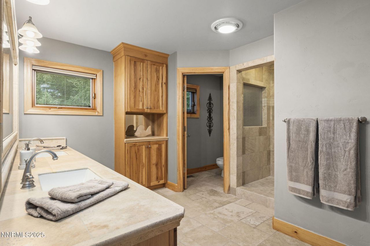 2270 Applewood Court, Reno, NV 89509 Photo