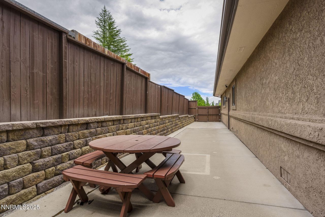2270 Applewood Court, Reno, NV 89509 Photo