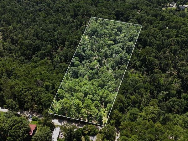 Canyon Village Road, Rogers, AR 72756