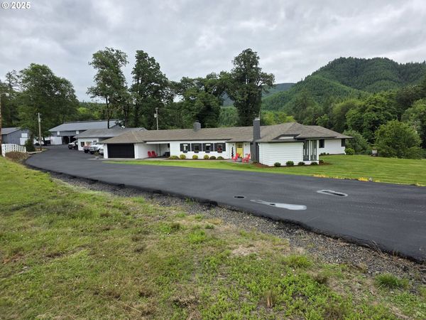 4340 STATE HIGHWAY 38, Drain, OR 97435