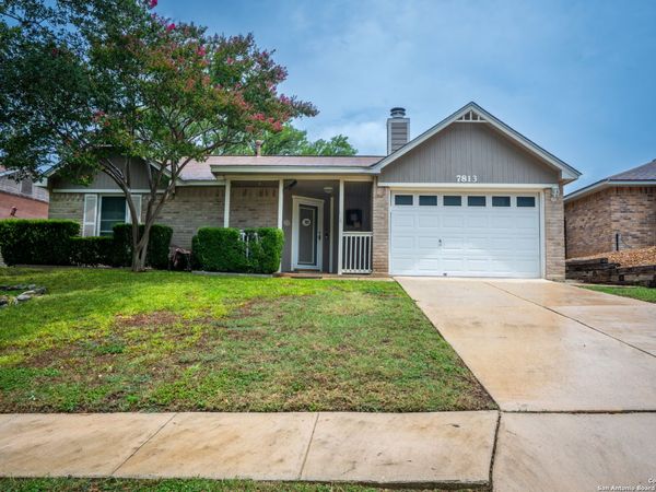 7813 Forest Briar, Live Oak, TX 78233