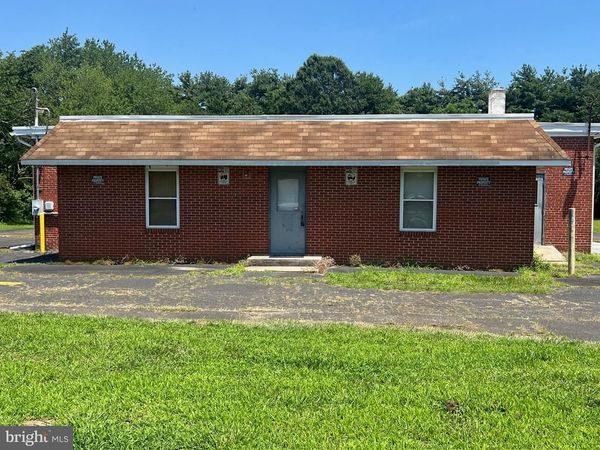 37 HALL STREET, NEWPORT, NJ 08345