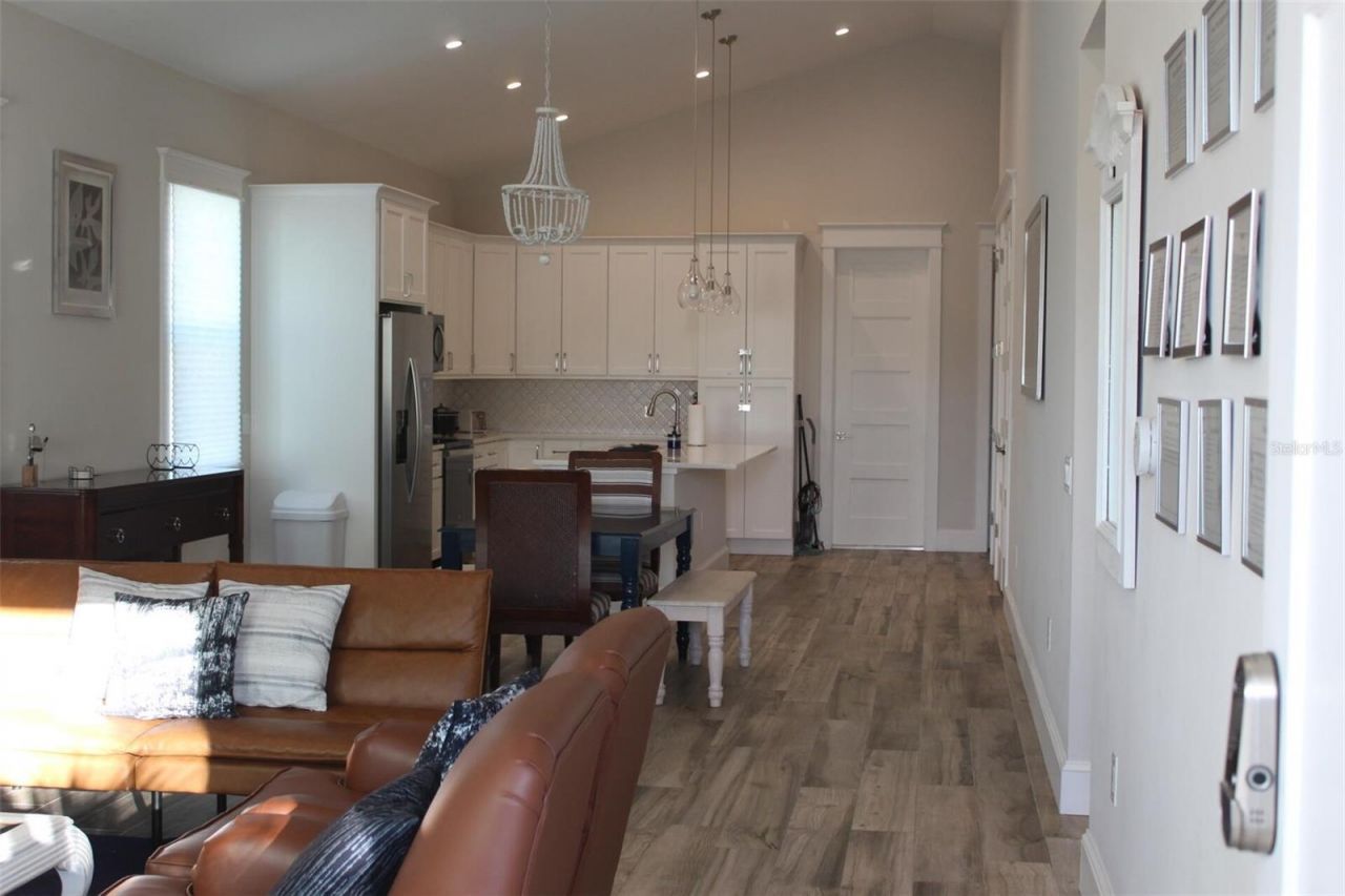 1619 17th Street W, Bradenton, FL 34205 Photo