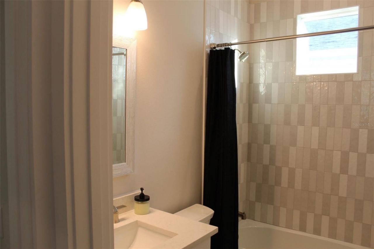 1619 17th Street W, Bradenton, FL 34205 Photo