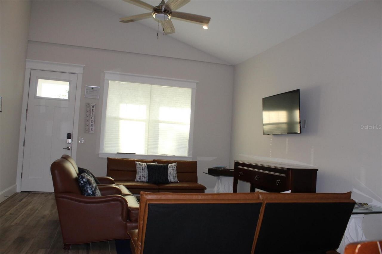 1619 17th Street W, Bradenton, FL 34205 Photo