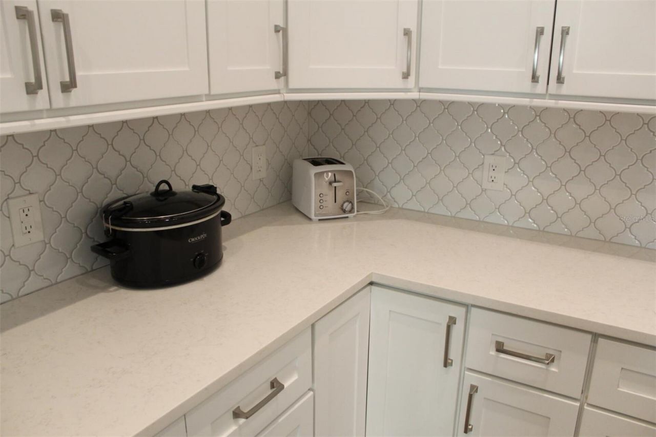 1619 17th Street W, Bradenton, FL 34205 Photo